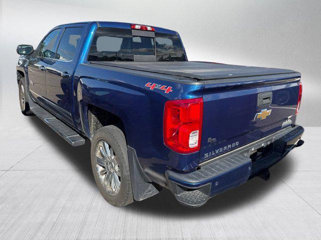 Photo of 2017 Deep Ocean Blue Metallic Chevrolet Silverado 1500