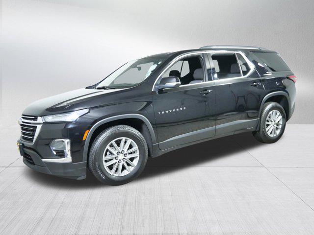 Photo of 2023 Mosaic Black Metallic Chevrolet Traverse