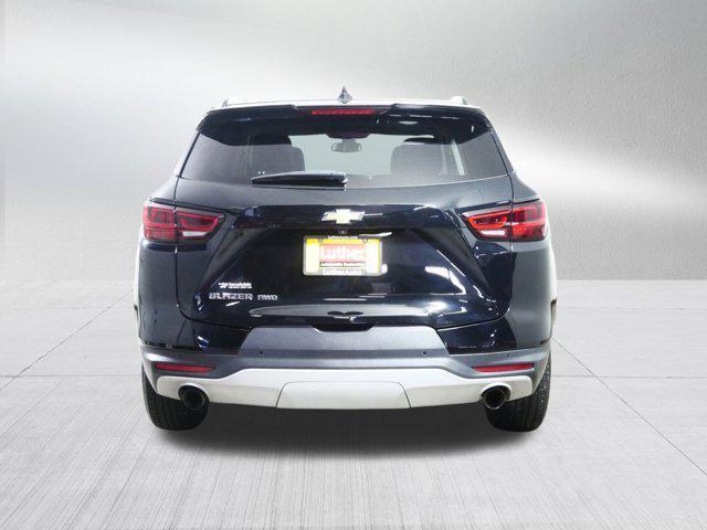 Photo of 2024 Black Chevrolet Blazer