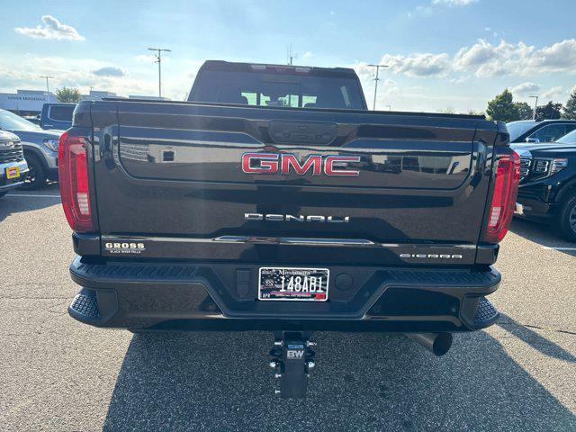 Photo of 2022 Ebony Twilight Metallic GMC Sierra 2500