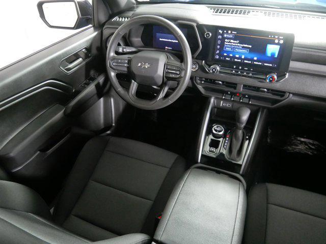 Photo of 2023 Glacier Blue Metallic Chevrolet Colorado