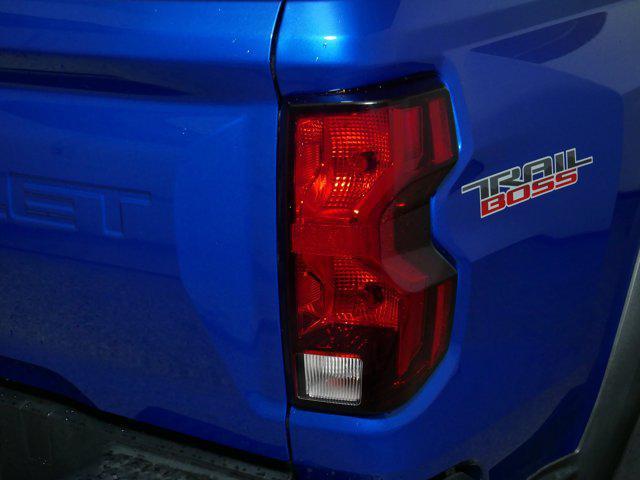 Photo of 2023 Glacier Blue Metallic Chevrolet Colorado