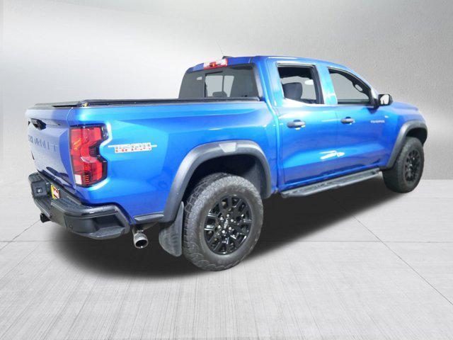 Photo of 2023 Glacier Blue Metallic Chevrolet Colorado