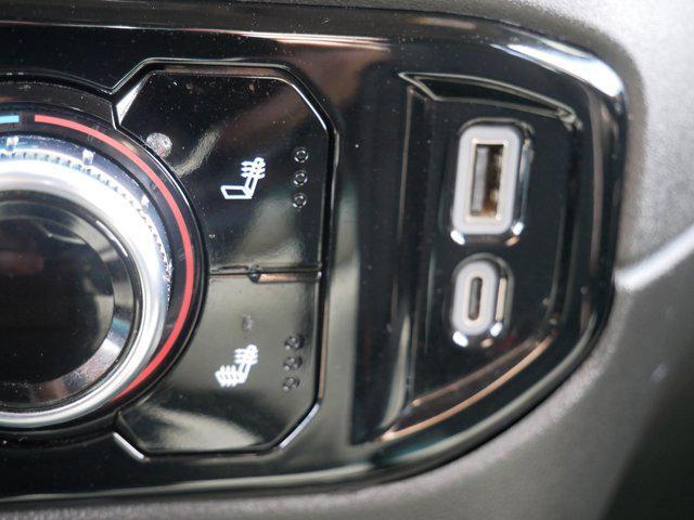 Photo of 2024 Summit White GMC Sierra 3500