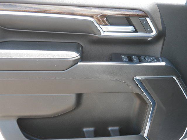 Photo of 2024 Summit White GMC Sierra 3500