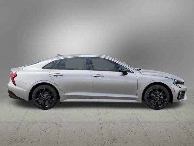 Photo of 2026  Kia K5