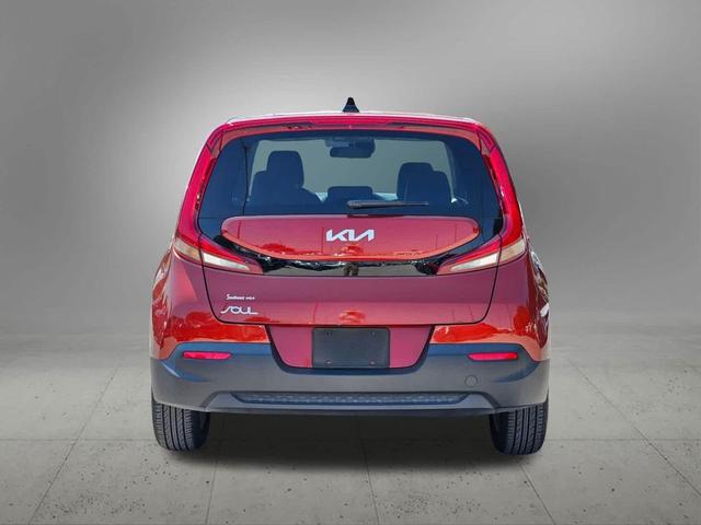 Photo of 2022 Mars Orange Kia Soul