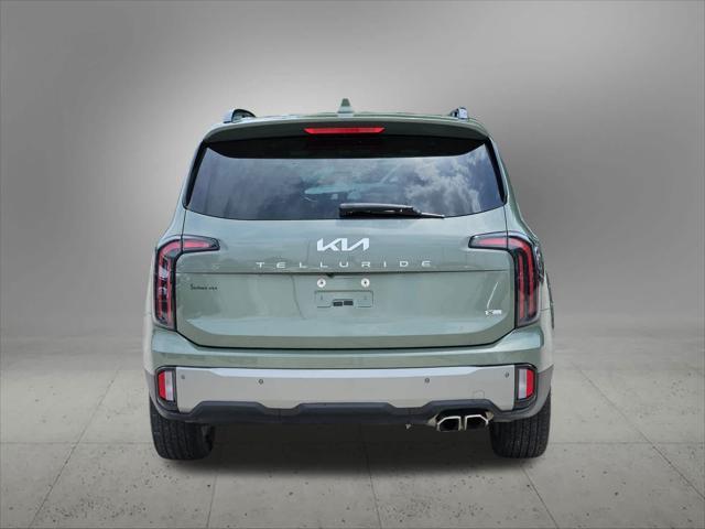 Photo of 2023 Jungle Green Kia Telluride