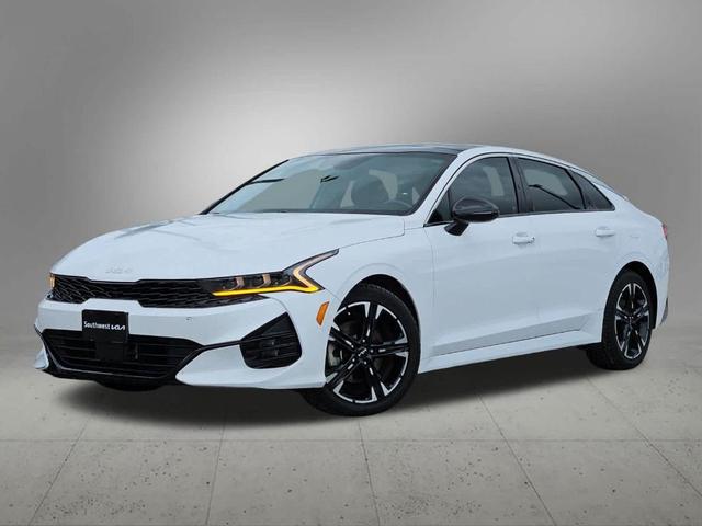 2022 Kia K5