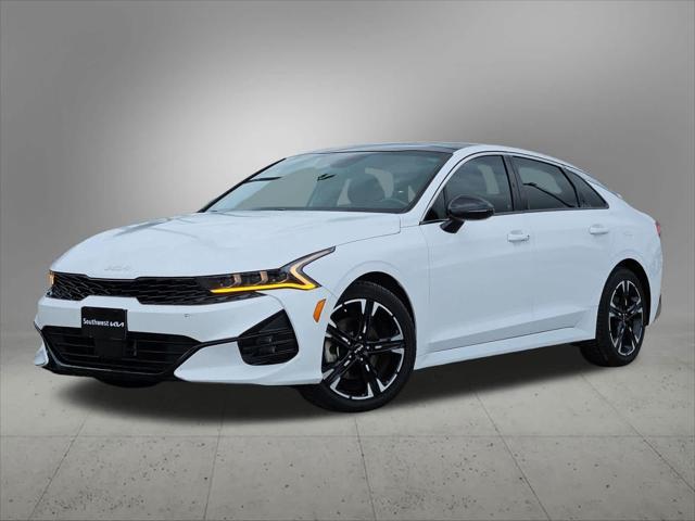 2022 Kia K5