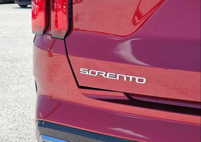 Photo of 2023 Passion Red Kia Sorento