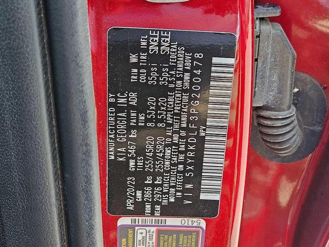 Photo of 2023 Passion Red Kia Sorento