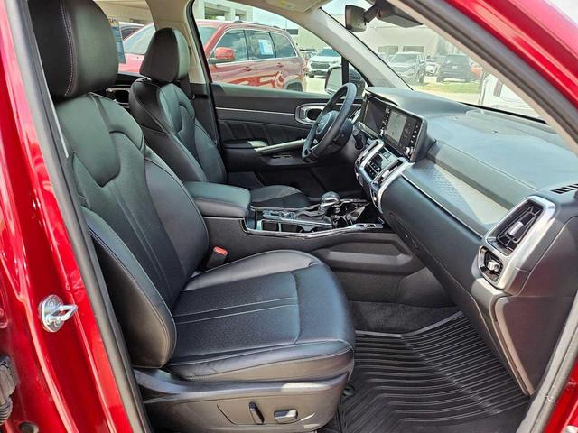 Photo of 2023 Passion Red Kia Sorento