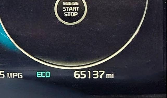 Photo of 2023 Passion Red Kia Sorento