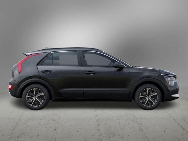 Photo of 2025 Gray Kia Niro