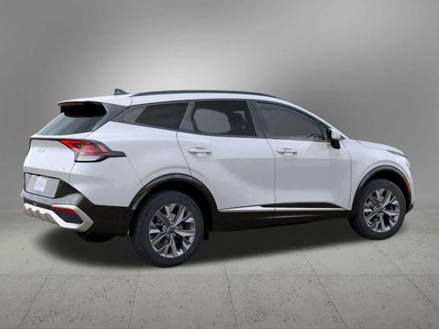 Photo of 2025 White Kia Sportage Hybrid