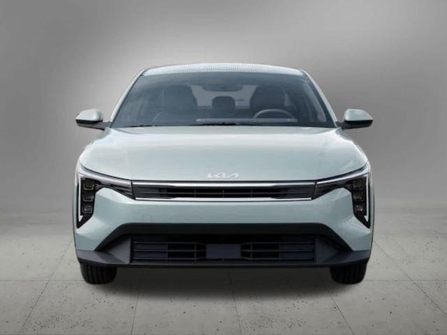 Photo of 2025 Blue Kia K4