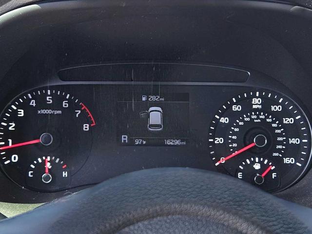 Photo of 2021 Sparkling Silver Kia Soul