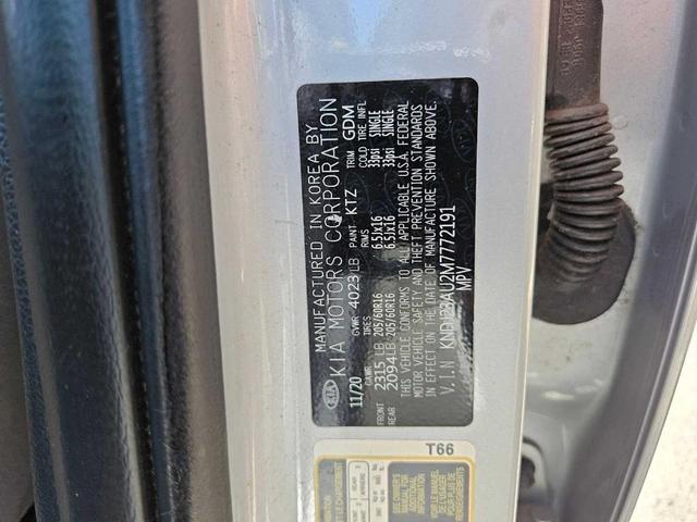 Photo of 2021 Sparkling Silver Kia Soul