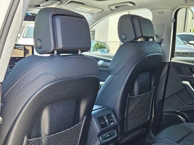 Photo of 2024 Arkona White Audi Q5
