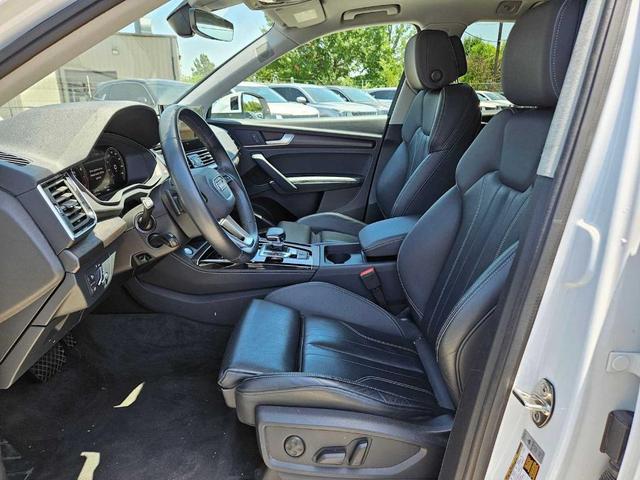 Photo of 2024 Arkona White Audi Q5