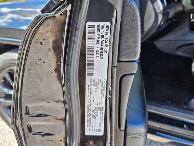 Photo of 2021 Diamond Black Jeep Grand Cherokee