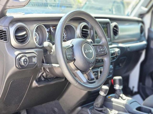 2023 Jeep Gladiator