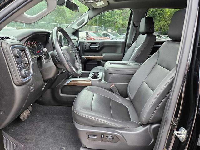 Photo of 2021 Black Chevrolet Silverado 1500
