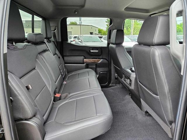 Photo of 2021 Black Chevrolet Silverado 1500