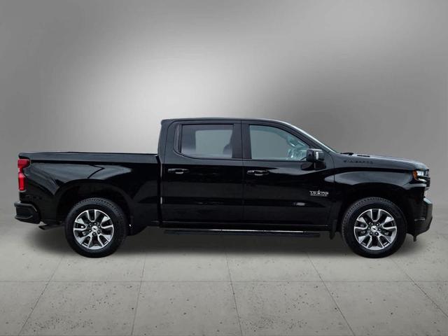 Photo of 2021 Black Chevrolet Silverado 1500