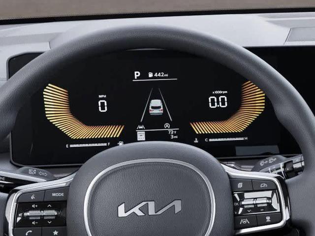 Photo of 2025 White Kia Sorento