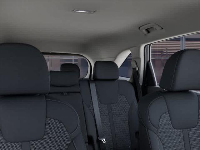 Photo of 2025 Glacial White Pearl Kia Sorento