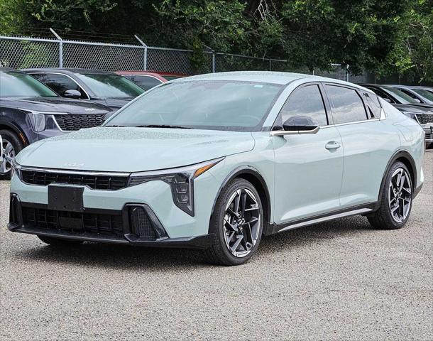 Photo of 2025 Haze Kia K4