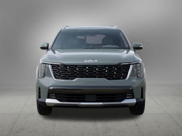 Photo of 2025 Green Kia Sorento Hybrid