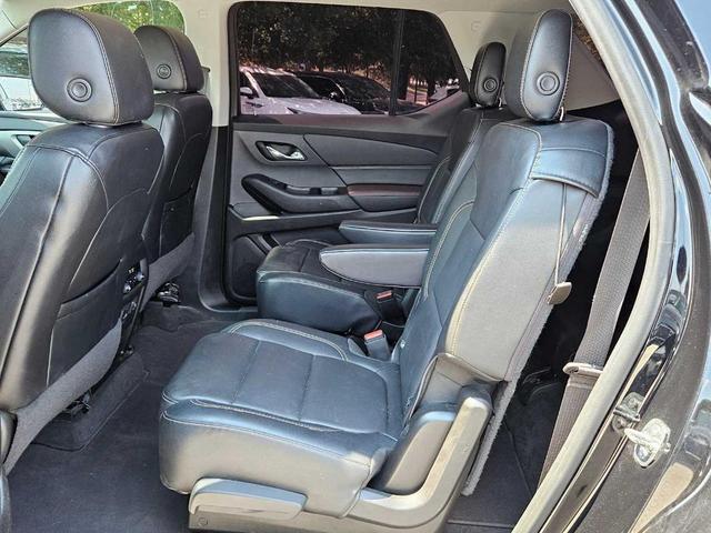 Photo of 2018 Mosaic Black Metallic Chevrolet Traverse