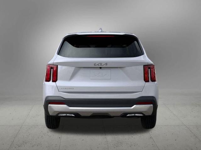 Photo of 2025 Glacial White Pearl Kia Sorento