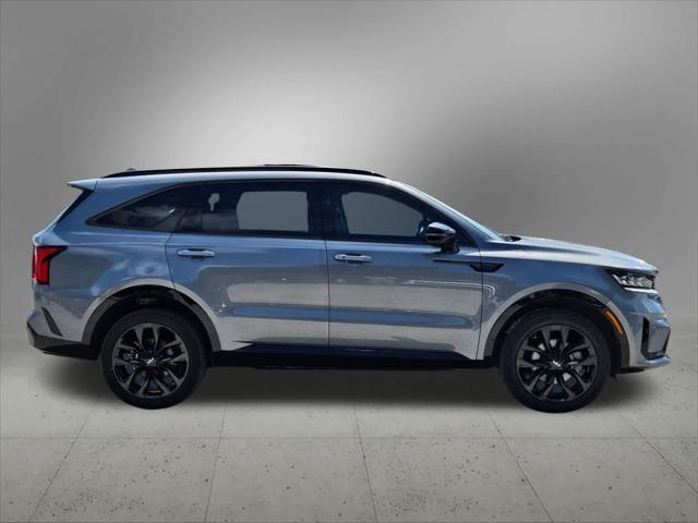 Photo of 2023 Everlasting Silver Kia Sorento