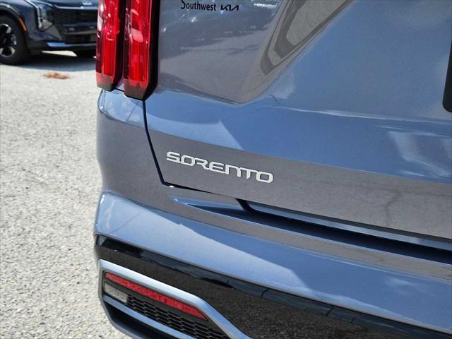 Photo of 2023 Everlasting Silver Kia Sorento