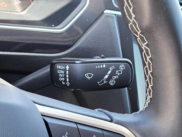 Photo of 2024 Pyrite Silver Metallic Volkswagen Tiguan