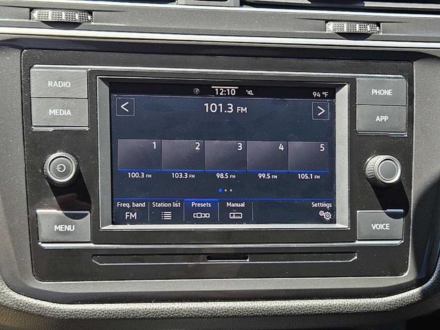 Photo of 2024 Pyrite Silver Metallic Volkswagen Tiguan