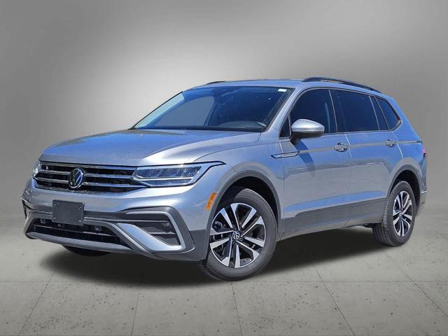 Photo of 2024 Pyrite Silver Metallic Volkswagen Tiguan