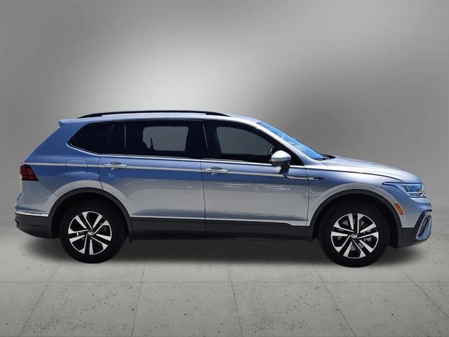 Photo of 2024 Pyrite Silver Metallic Volkswagen Tiguan