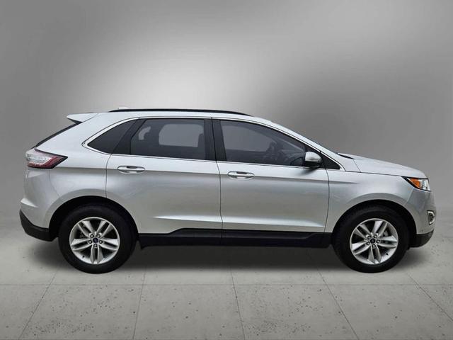 Photo of 2018 Ingot Silver Metallic Ford Edge