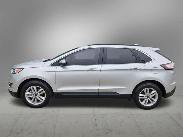 Photo of 2018 Ingot Silver Metallic Ford Edge