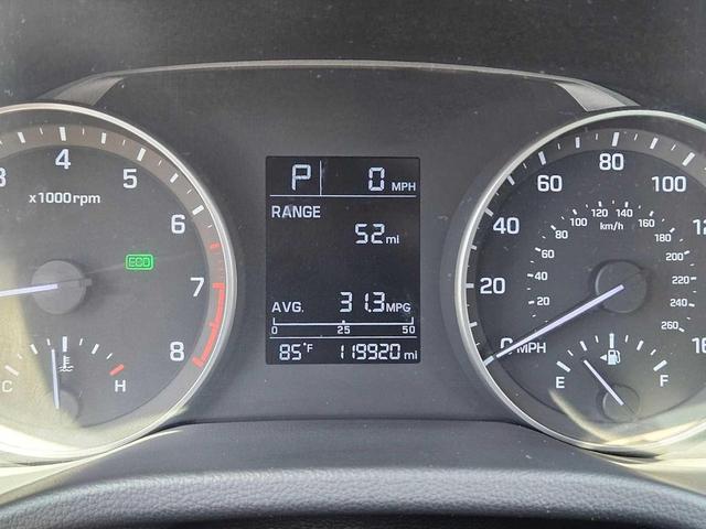 Photo of 2017 Galactic Gray Hyundai ELANTRA