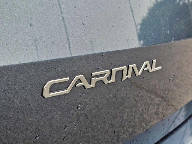 Photo of 2023 Astra Blue Kia Carnival