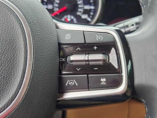 Photo of 2023 Astra Blue Kia Carnival