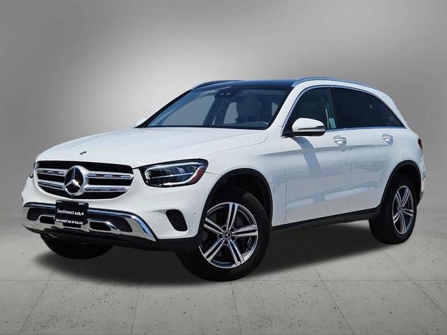 Photo of 2022 Polar White Mercedes-Benz GLC 300