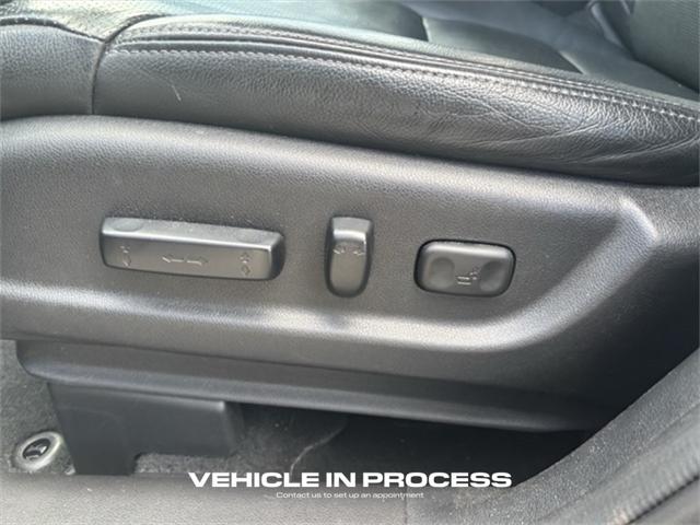 Photo of 2016 Kona Coffee Metallic Honda CR-V