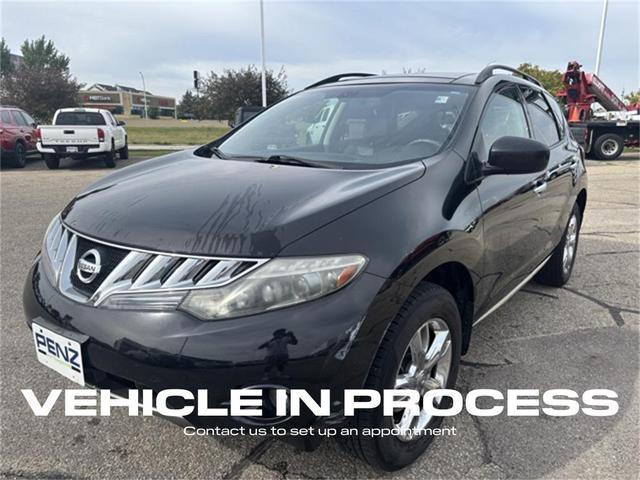 Photo of 2010 Super Black Clearcoat Nissan Murano
